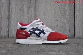 asics tiger gel lyte 3  but four fingers width of.&quot; I quickly way